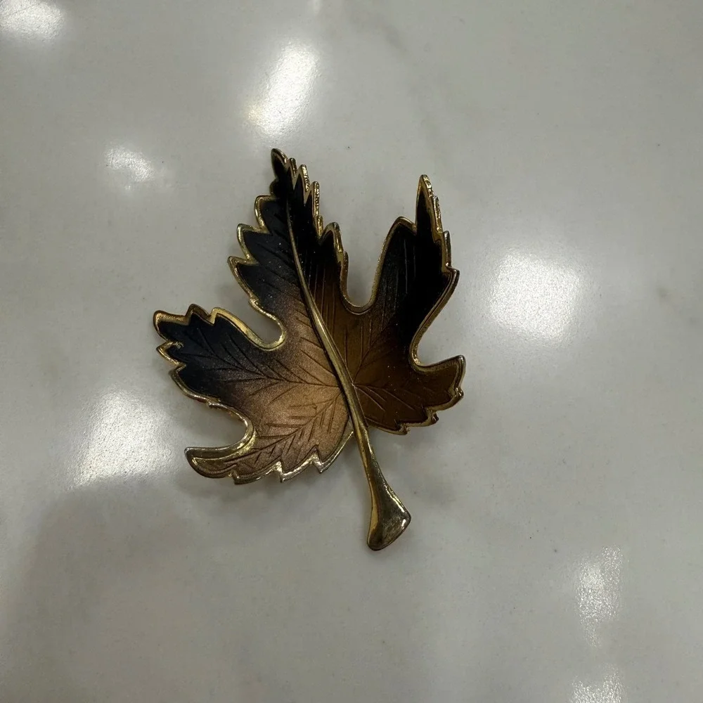 Gold Leaf Brooch Pin Autumn Maple Leaf Vintage Fall Jewelry Accent